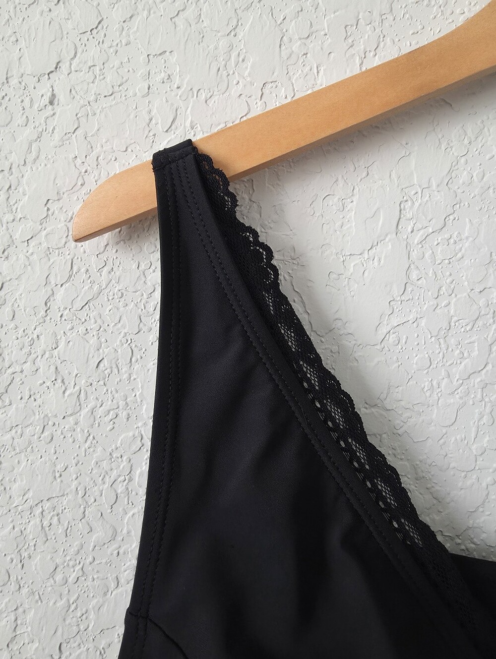 Torrid Black Lace Trim Swim Dress Sz 3 - Picture 11 of 11